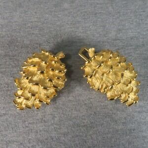 Vintage Paquette Pine Cone Belt Buckle Gold Tone 70s 80s Textured